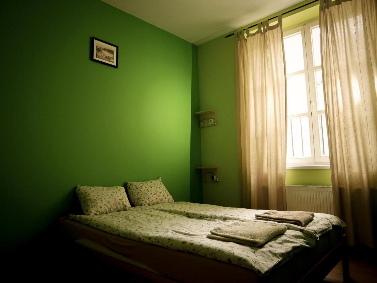Heynow Rooms, Apartments And Hostel In City Center — Photos 2